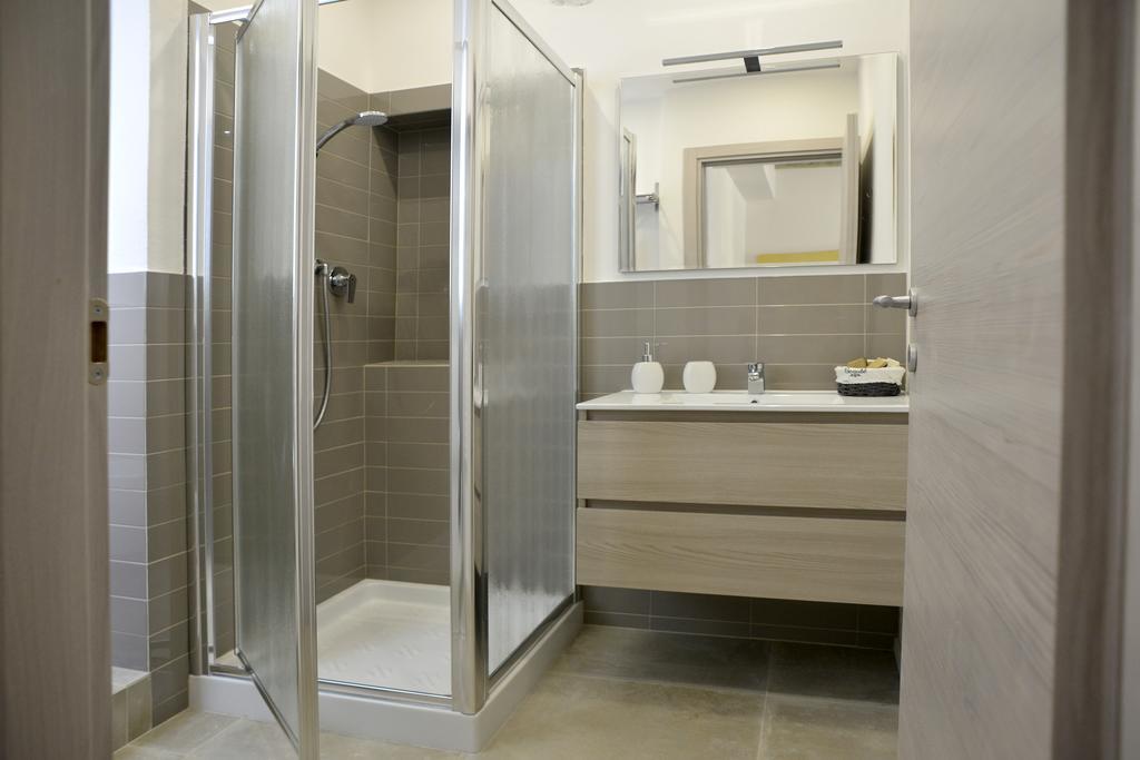 Ognissanti 67 Apartment ฟลอเรนซ์ ภายนอก รูปภาพ