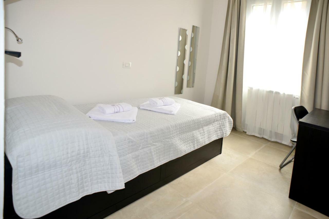 Ognissanti 67 Apartment ฟลอเรนซ์ ภายนอก รูปภาพ