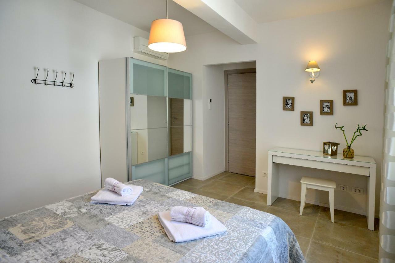 Ognissanti 67 Apartment ฟลอเรนซ์ ภายนอก รูปภาพ