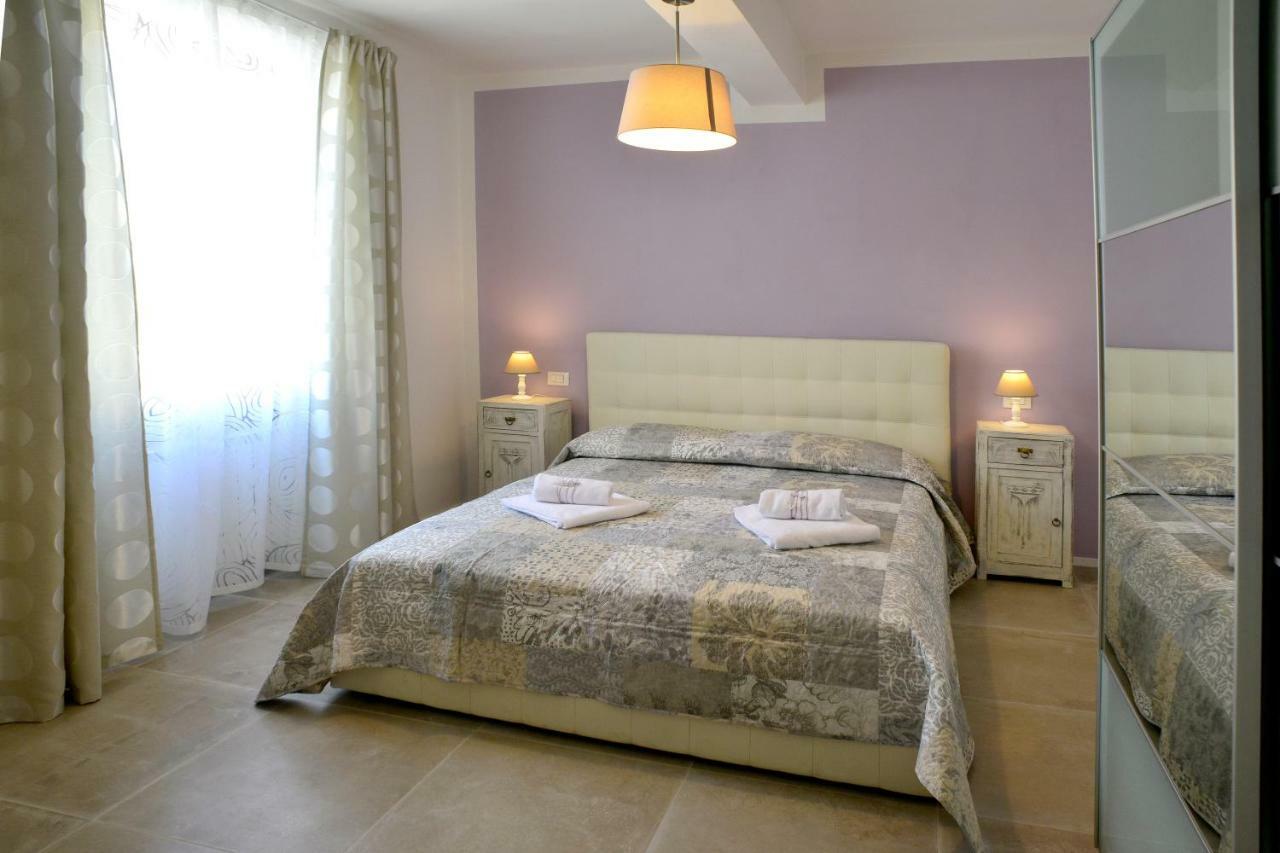 Ognissanti 67 Apartment ฟลอเรนซ์ ภายนอก รูปภาพ